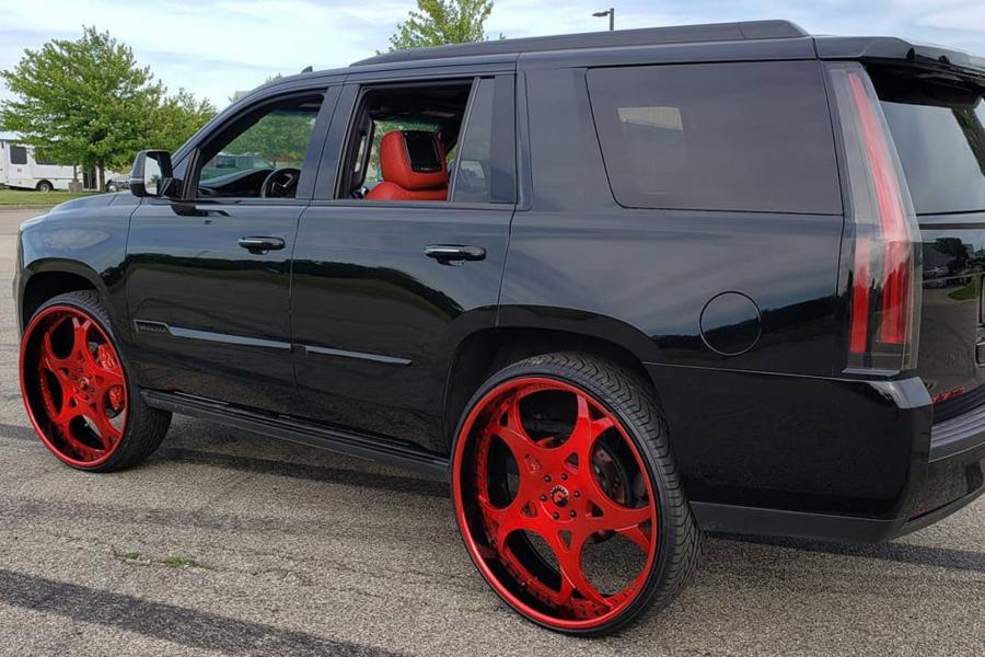  Cadillac Escalade ESV on Forgiato Wheels (Rueda) 2019 года  (фото 5 из 5)